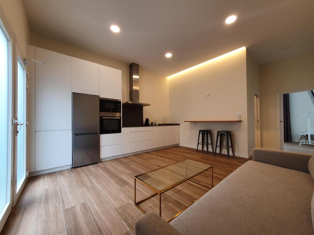 Redondela Apartments - Bedroom, Bathroom & Kitchen Exterior photo